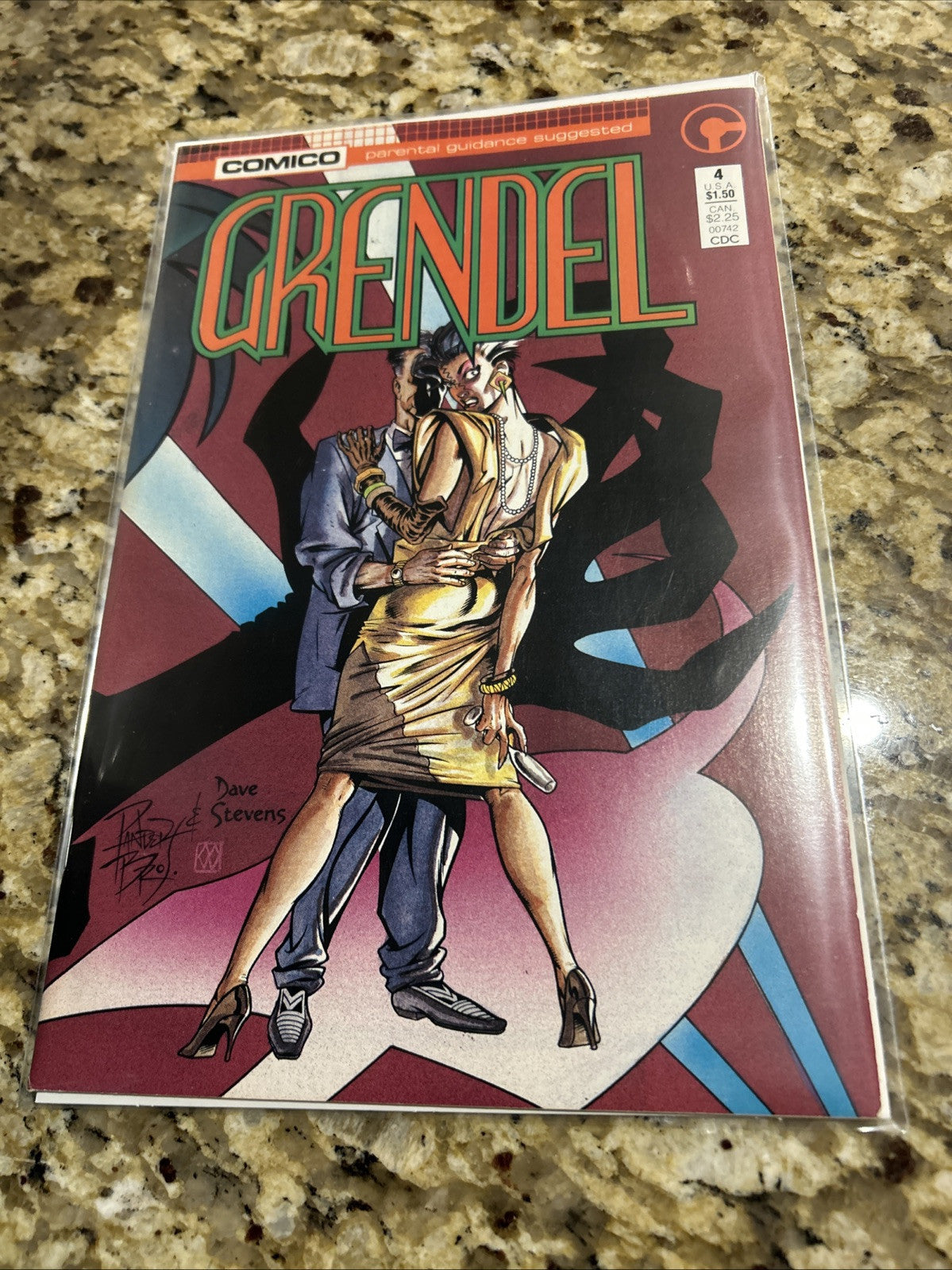 GRENDEL #4 (Jan 1987) ~ Comico Series DAVE STEVENS Cover Work